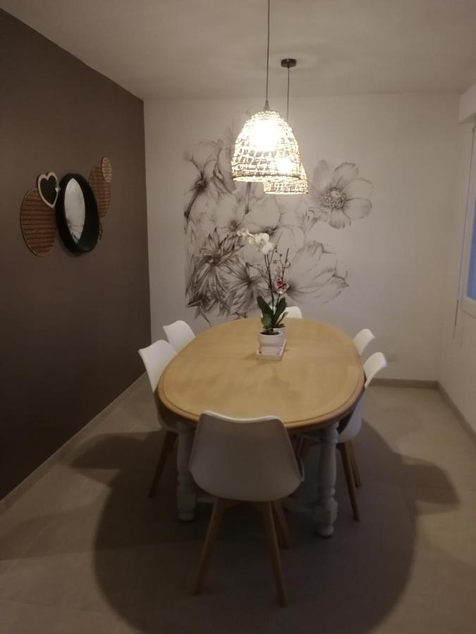 Villa Le Petit Cabanon à Sapois  Extérieur photo